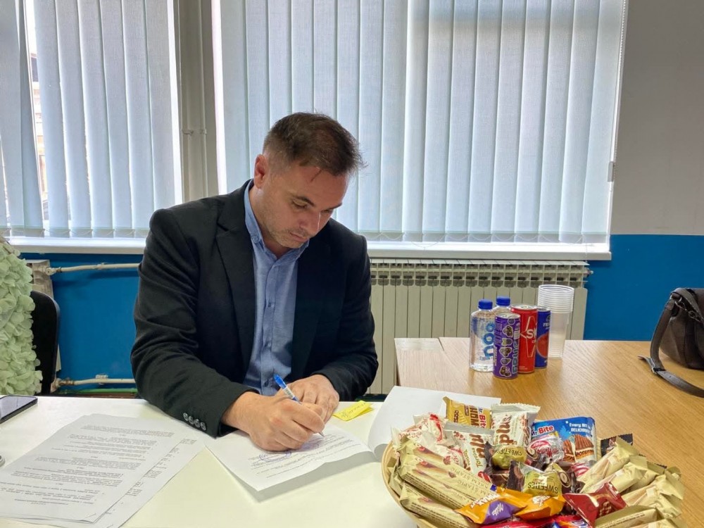 WhatsApp_Slika_2025_10_23_u_08_1.15_be853047 - Copy 1.jpg WhatsApp_Slika_2025_10_23_u_08_1.15_be853047 - Copy 1.jpg